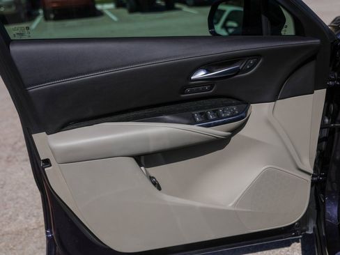 Used 2022 Cadillac XT4 Premium Luxury w/ Technology Package image 23