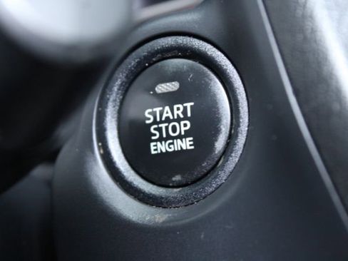 Used 2014 MAZDA MAZDA3 i Touring image 12