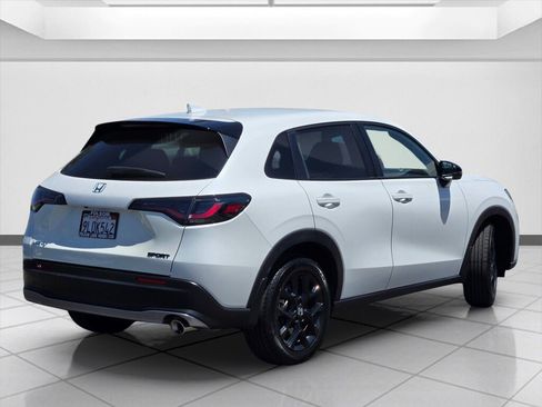 Certified 2024 Honda HR-V Sport image 5