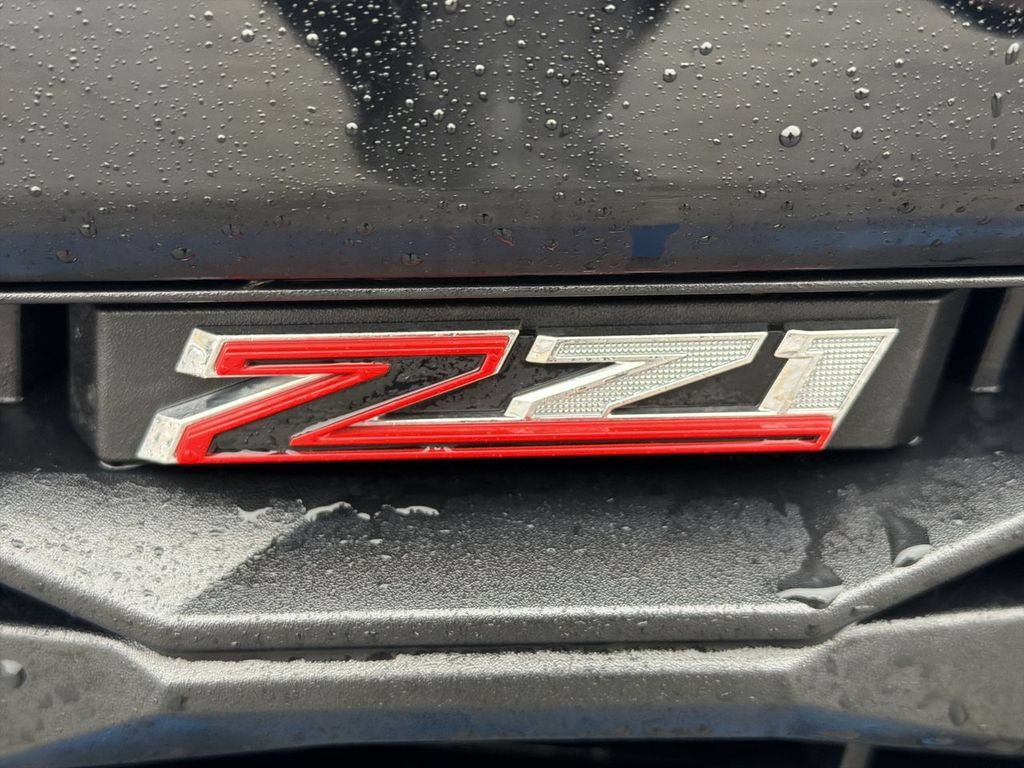 Used 2024 Chevrolet Colorado Z71 w/ Z71 Convenience Package 2 AWD/4WD image 30