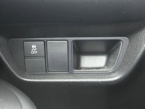 Used 2025 Honda HR-V LX image 25