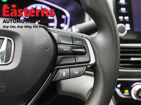 Used 2019 Honda Accord EX image 16