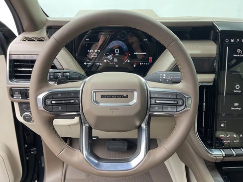 New 2026 GMC Yukon Denali w/ Sun & Power Step Package AWD/4WD image 16