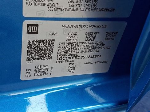 Certified 2025 Chevrolet Silverado 1500 RST image 30