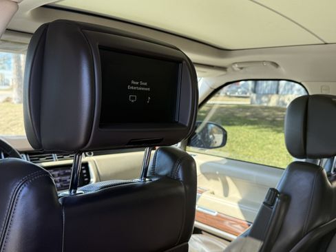 Used 2014 Land Rover Range Rover HSE image 27