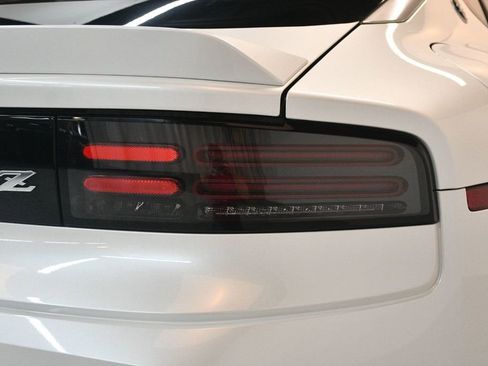 Used 2024 Nissan Z Performance w/ Floor Mat Package image 15