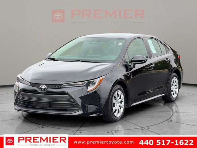 Certified 2025 Toyota Corolla LE FWD image 1