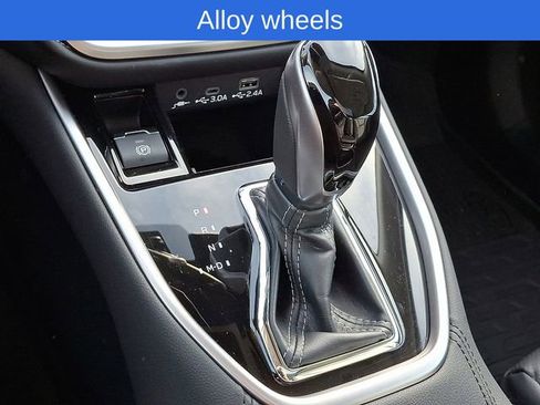 Certified 2025 Subaru Legacy Limited image 18