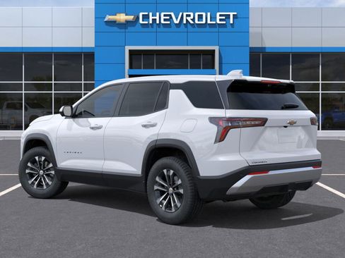 New 2026 Chevrolet Equinox LT w/ Safety and Technology Package image 4