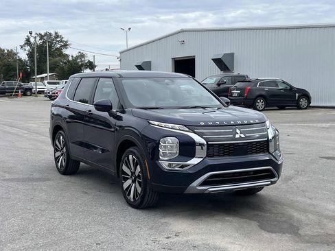 New 2026 Mitsubishi Outlander SE FWD image 7