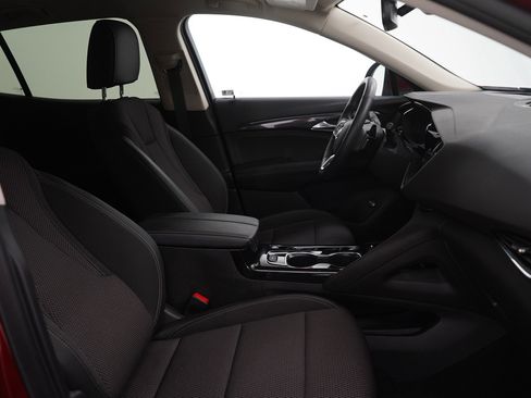 Used 2023 Buick Envision Preferred image 11