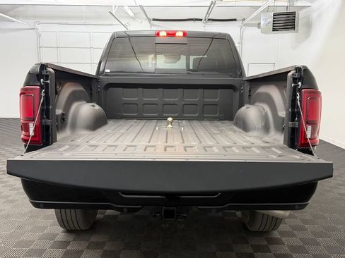 Used 2025 RAM 3500 Laramie AWD/4WD image 22