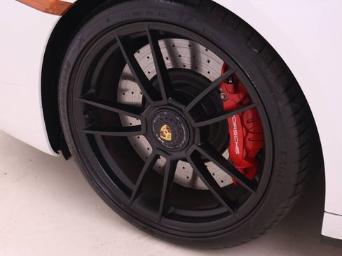 Used 2022 Porsche 911 Carrera GTS image 11