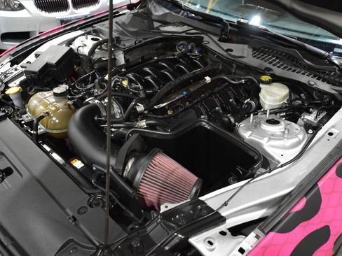 Used 2015 Ford Mustang GT Premium w/ Equipment Group 401A RWD image 36