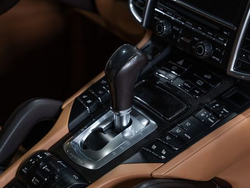 Used 2016 Porsche Cayenne Turbo S w/ Premium Package Plus image 61