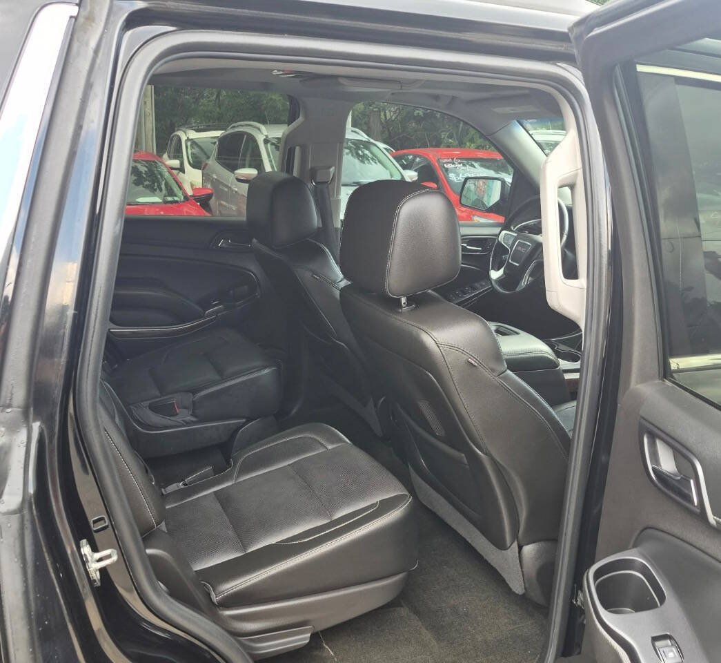 Used 2016 GMC Yukon SLT w/ Open Road Package AWD/4WD image 9