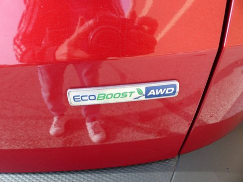 Used 2020 Ford Escape SE AWD/4WD image 8