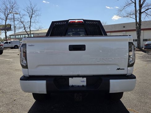 Used 2020 Toyota Tundra SR5 w/ SR5 Leather Package image 6