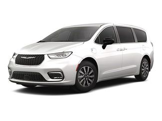 Used 2024 Chrysler Pacifica Select video 1