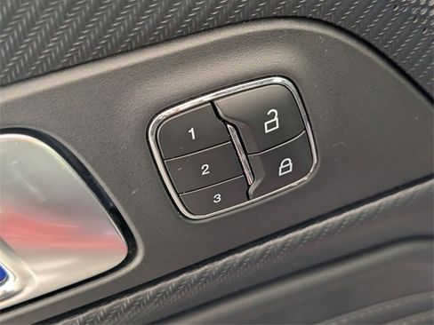 Used 2024 Ford Mustang GT Premium image 11