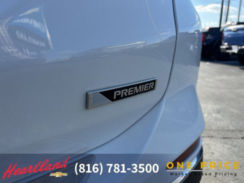 Used 2018 Chevrolet Equinox Premier image 13