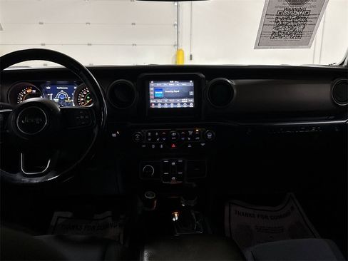 Used 2021 Jeep Wrangler Unlimited Sport image 10