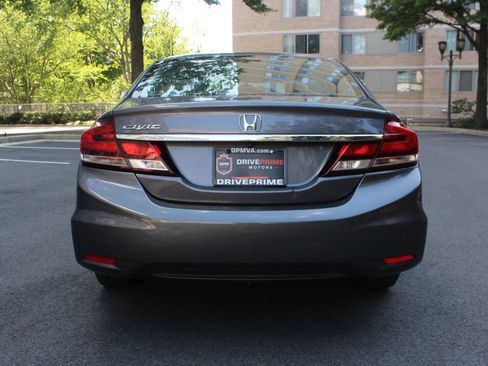 Used 2015 Honda Civic SE image 8