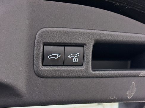 Used 2024 Toyota bZ4X XLE w/ Weather Package image 31