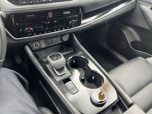 Used 2023 Nissan Rogue SL w/ SL Premium Package AWD/4WD image 19