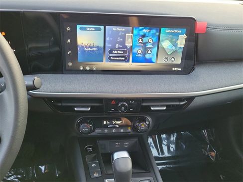 New 2026 Nissan Kicks SV image 9