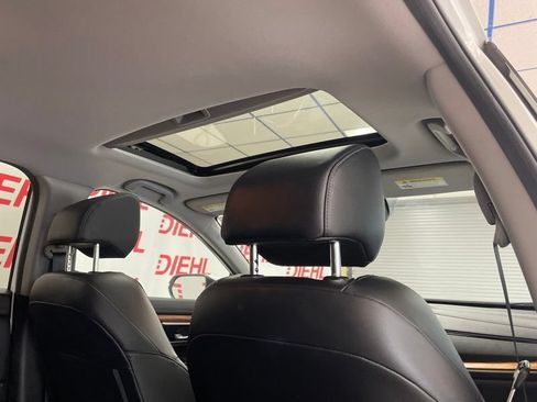 Used 2021 Honda CR-V EX-L image 13