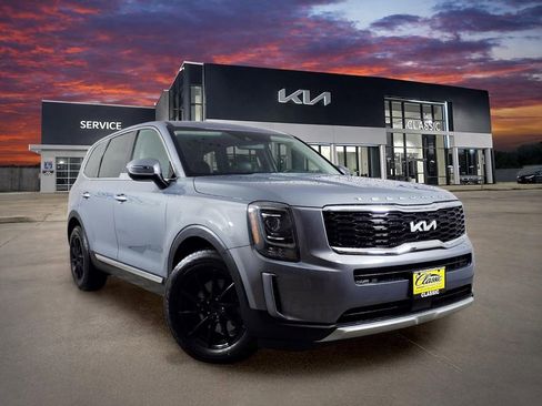 Certified 2022 Kia Telluride LX AWD/4WD image 1