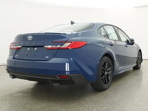 New 2026 Toyota Camry SE image 27