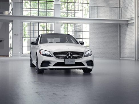 Certified 2020 Mercedes-Benz C 300 4MATIC Sedan image 4