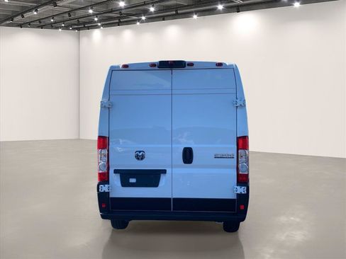 Used 2026 RAM ProMaster 2500 w/ Convenience Group FWD image 6