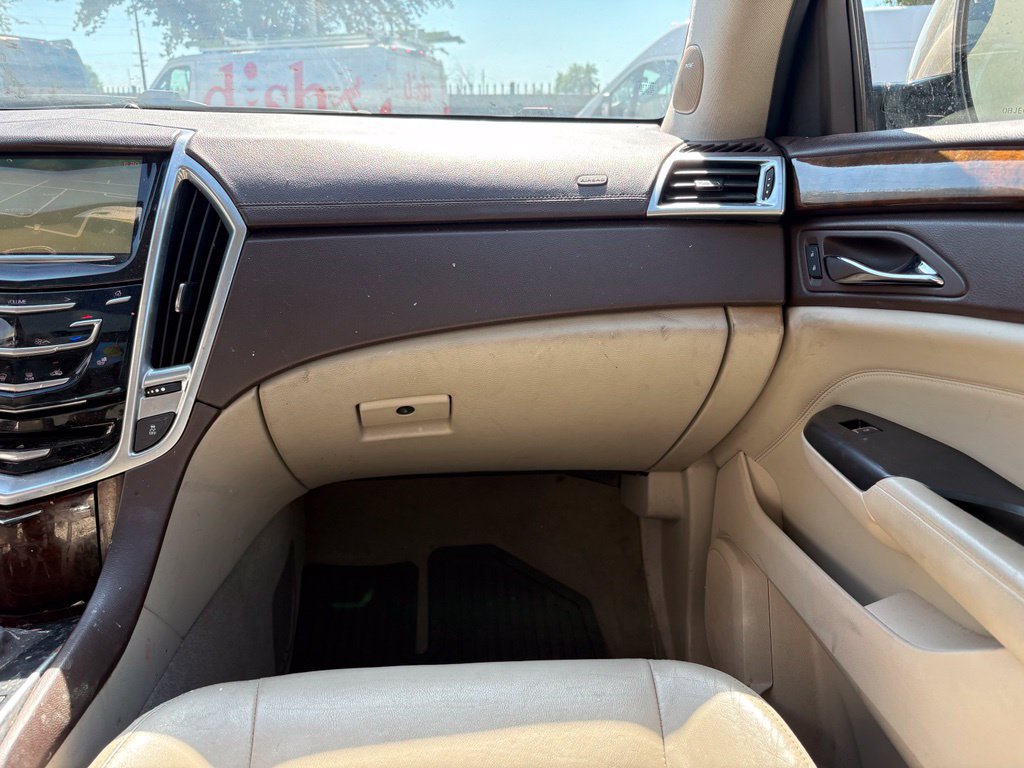 Used 2014 Cadillac SRX Luxury AWD/4WD image 7