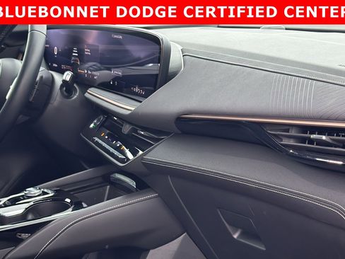 Used 2024 Buick Envision Sport Touring image 27