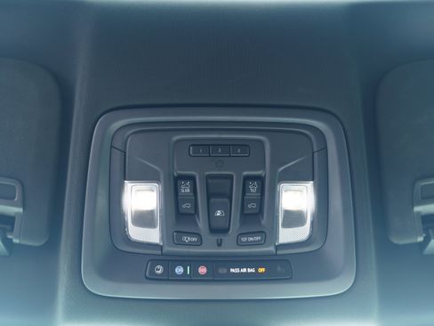 Used 2021 Chevrolet Silverado 2500 High Country w/ Z71 Off-Road Package AWD/4WD image 21