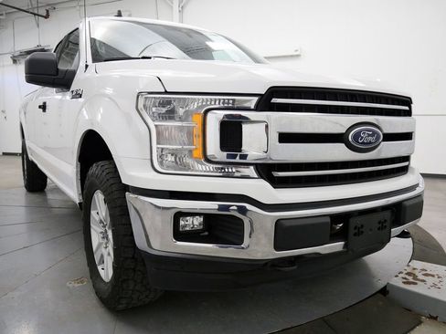 Used 2020 Ford F150 XLT w/ Heavy-Duty Payload Package image 38