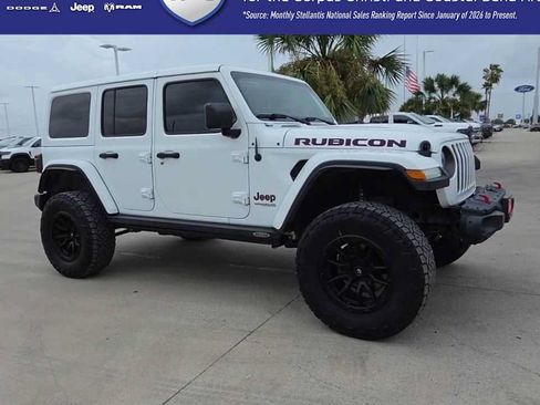 Used 2020 Jeep Wrangler Unlimited Rubicon AWD/4WD image 2