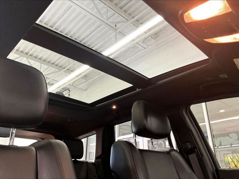 Used 2020 Jeep Grand Cherokee Limited w/ Luxury Group II AWD/4WD image 22