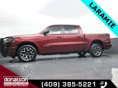 Used 2025 RAM 1500 Laramie w/ Laramie Southwest Edition image 14