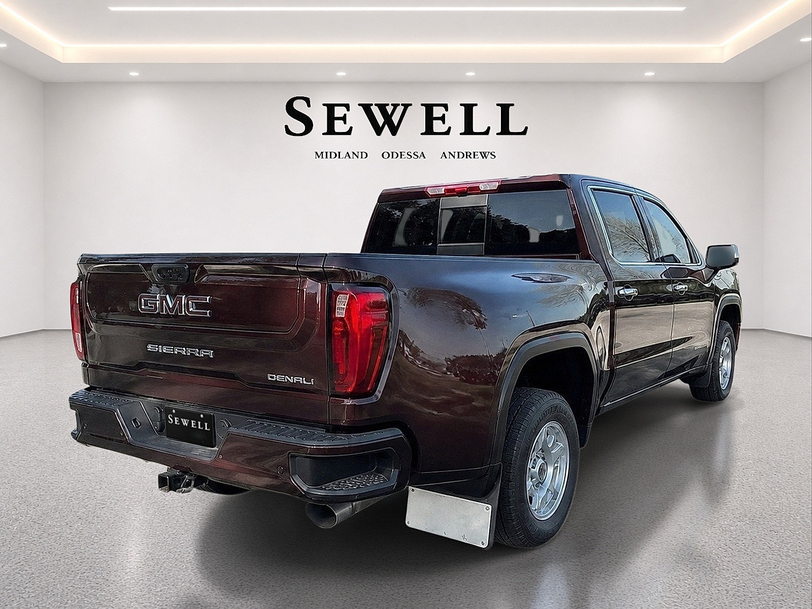 Used 2024 GMC Sierra 3500 Denali Ultimate AWD/4WD image 5