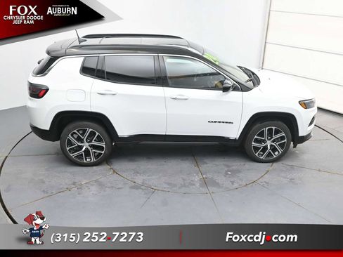 Used 2024 Jeep Compass Limited w/ Elite Group image 31