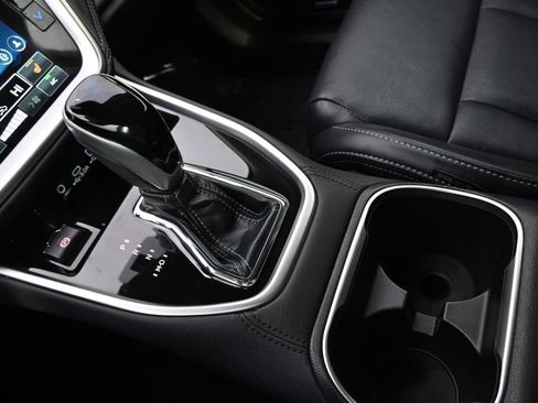 Used 2023 Subaru Outback Limited XT image 33