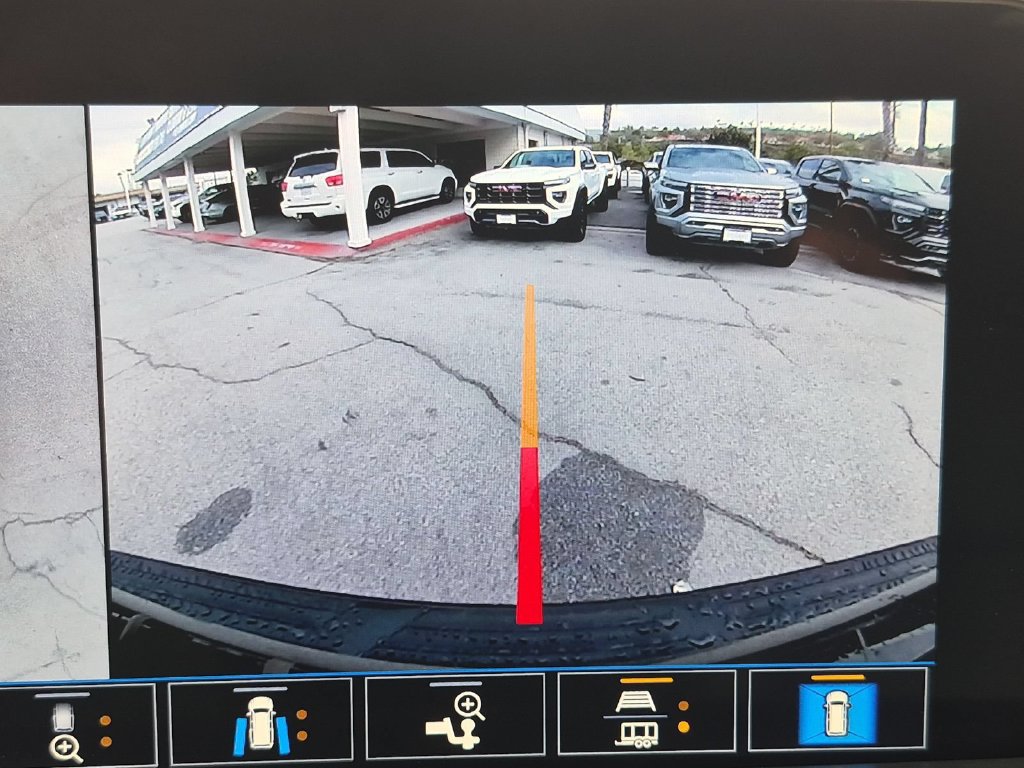 Used 2021 GMC Yukon XL SLT w/ SLT Luxury Plus Package AWD/4WD image 7