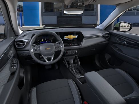 New 2026 Chevrolet TrailBlazer LT w/ LT Cold Weather Package image 15