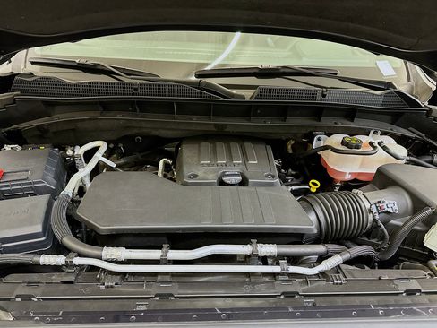 Used 2024 GMC Sierra 1500 Elevation image 34