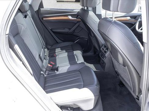 Certified 2023 Audi Q5 2.0T Premium w/ Convenience Package AWD/4WD image 23