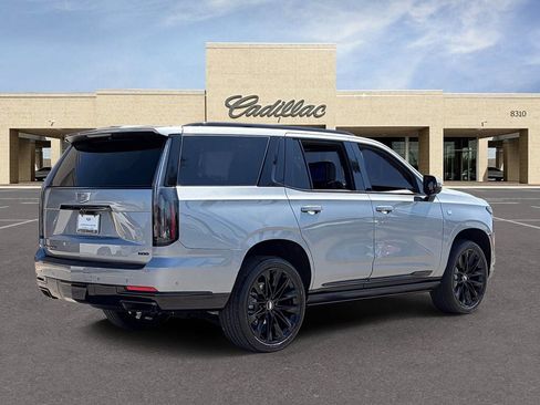 Certified 2025 Cadillac Escalade Sport Platinum AWD/4WD image 5